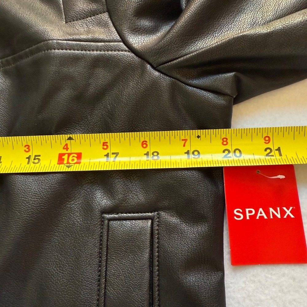 Spanx Women's Black Faux Leather Moto Jacket Size Large NWT – Sleek Edgy Style - Picture 9 of 11